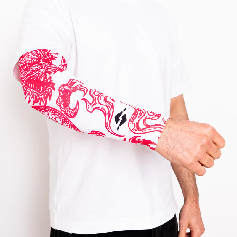 <strong>RED DRAGON</strong>